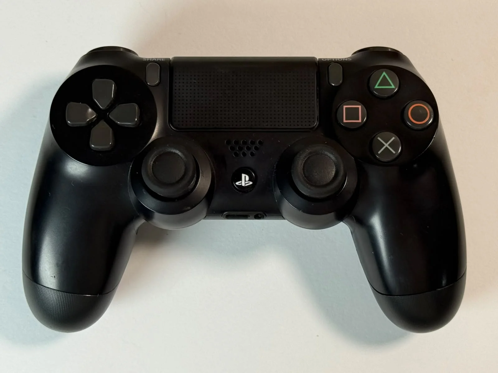 Controle Sem Fio DualShock 4 - Preto