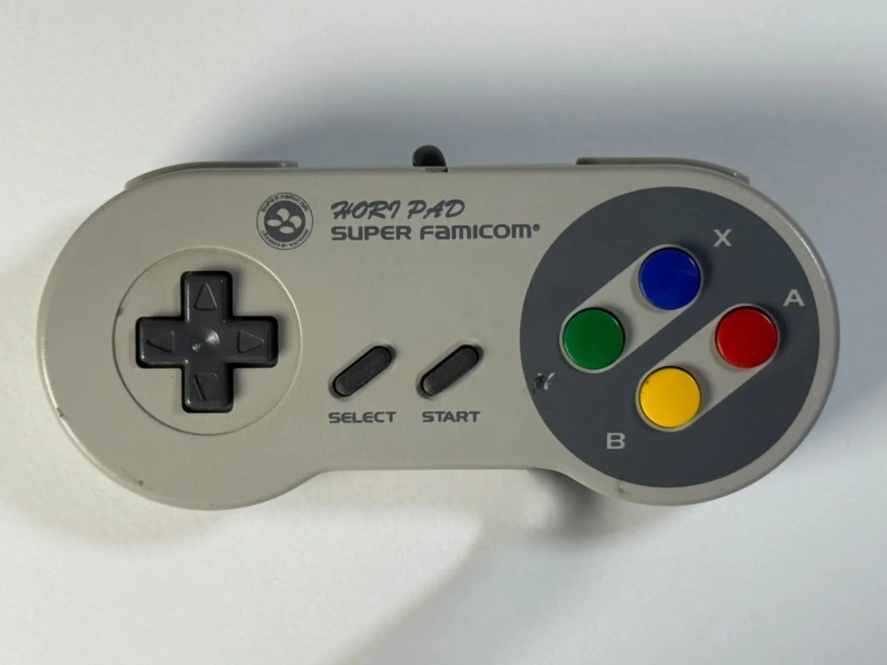 Controle Com Fio Hori Pad - Cinza