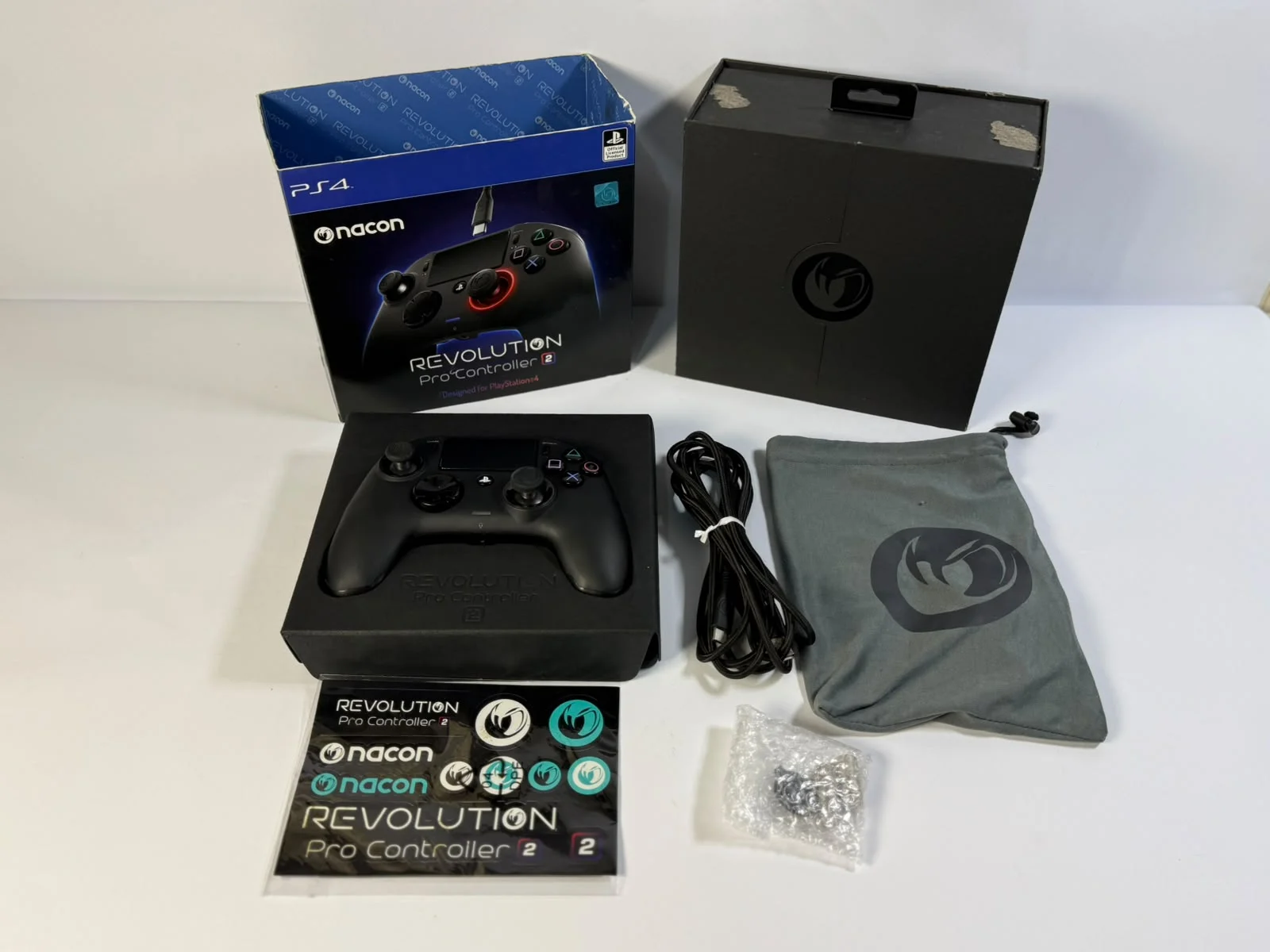 Nacon Revolution Pro Controller 2 - Preto